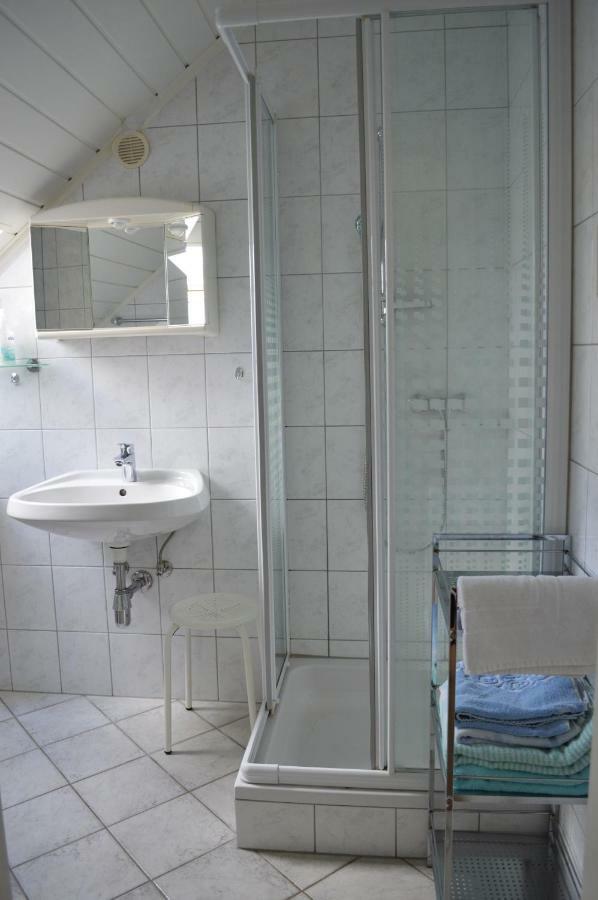 Fruehstueckspension Sterr Strebersdorf Exterior foto